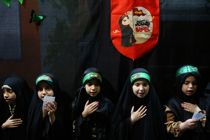 گزارش تصویری  | عزاداری نیجریه‌ای‌ها در حرم مطهر بانوی کرامت