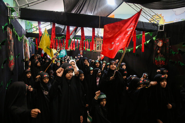 گزارش تصویری  | عزاداری نیجریه‌ای‌ها در حرم مطهر بانوی کرامت