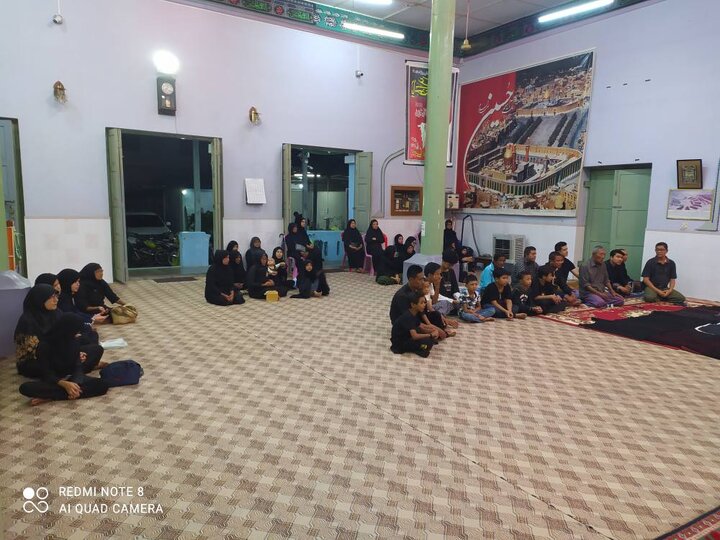 ပြည် မြို့ မဂို ရှီအဟ် မတ်စ်ဂျစ်ဒ်  ၌ မုဟရမ်လ ၁ရက် ၊၂ရက်၊ ၃ရက်  နှင့် ၄ ရက်ညများ တွင် အေမာမ် ဟိုစိုင်န်း(အ.စ) အတွက် အဇါဒါရီ ပြုလုပ် ။ ။ Photos