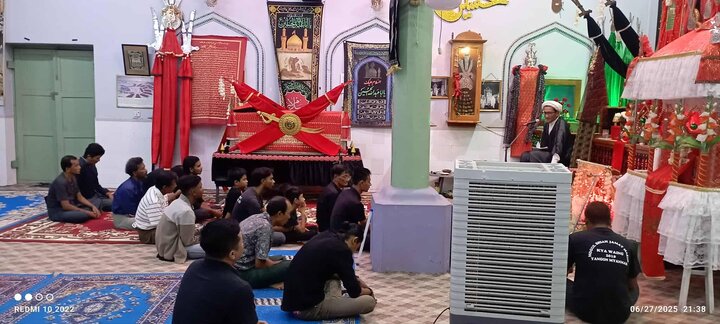 ပြည် မြို့ မဂို ရှီအဟ် မတ်စ်ဂျစ်ဒ်  ၌ မုဟရမ်လ ၁ရက် ၊၂ရက်၊ ၃ရက်  နှင့် ၄ ရက်ညများ တွင် အေမာမ် ဟိုစိုင်န်း(အ.စ) အတွက် အဇါဒါရီ ပြုလုပ် ။ ။ Photos