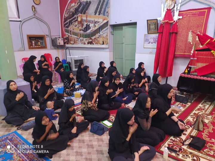 ပြည် မြို့ မဂို ရှီအဟ် မတ်စ်ဂျစ်ဒ်  ၌ မုဟရမ်လ ၁ရက် ၊၂ရက်၊ ၃ရက်  နှင့် ၄ ရက်ညများ တွင် အေမာမ် ဟိုစိုင်န်း(အ.စ) အတွက် အဇါဒါရီ ပြုလုပ် ။ ။ Photos