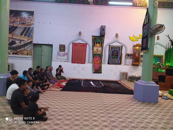 ပြည် မြို့ မဂို ရှီအဟ် မတ်စ်ဂျစ်ဒ်  ၌ မုဟရမ်လ ၁ရက် ၊၂ရက်၊ ၃ရက်  နှင့် ၄ ရက်ညများ တွင် အေမာမ် ဟိုစိုင်န်း(အ.စ) အတွက် အဇါဒါရီ ပြုလုပ် ။ ။ Photos