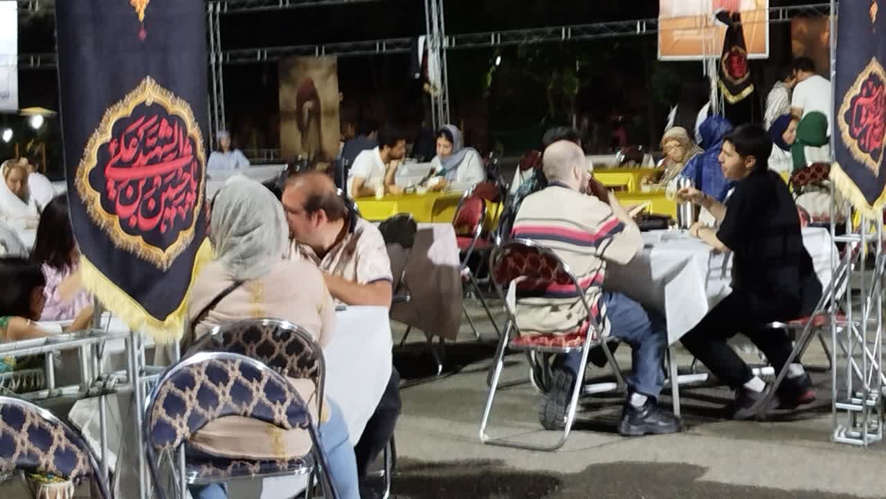 برپایی موکب فرهنگیـهنری «حسینیه دلها» در بام تهران همزمان با دهه اول محرم + عکس