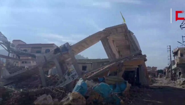 روایتی از برپایی مجالس حسینی در کنار حسینیهها و مساجد ویران شده جنوب لبنان + عکس