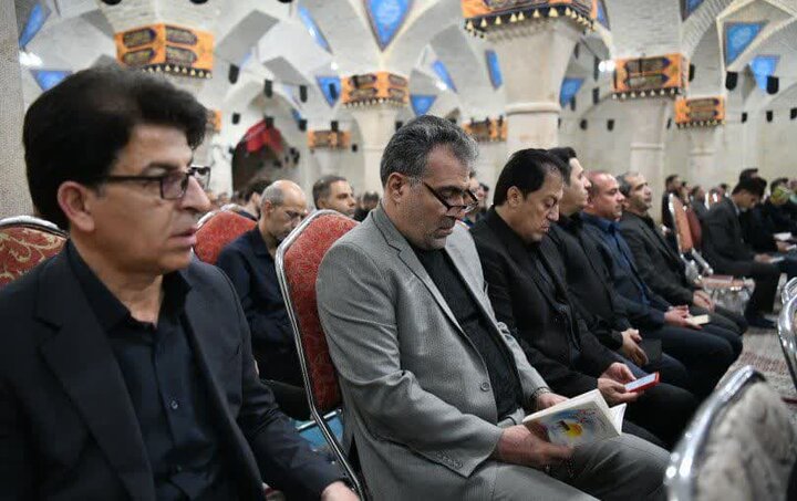تصاویر| برگزاری مراسم سوگواری و عزاداری چهارمین روز محرم به میزبانی امام جمعه شیراز در مسجد شهدا