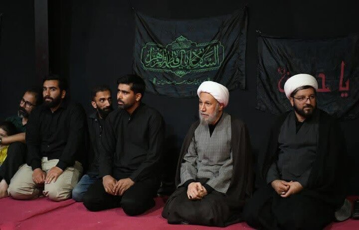 تصاویر| حضور نماینده ولی فقیه در فارس در جمع عزاداران هیئات مختلف شیراز