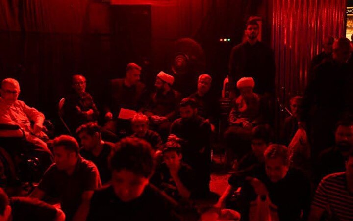 تصاویر| حضور نماینده ولی فقیه در فارس در جمع عزاداران هیئات مختلف شیراز