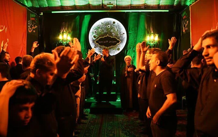 تصاویر| حضور نماینده ولی فقیه در فارس در جمع عزاداران هیئات مختلف شیراز