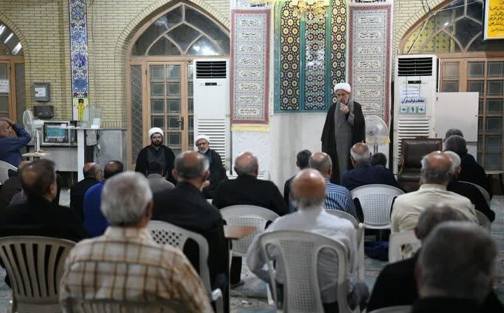 تصاویر| حضور نماینده ولی فقیه در فارس در جمع عزاداران هیئات مختلف شیراز