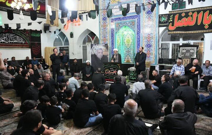 تصاویر| حضور نماینده ولی فقیه در فارس در جمع عزاداران هیئات مختلف شیراز