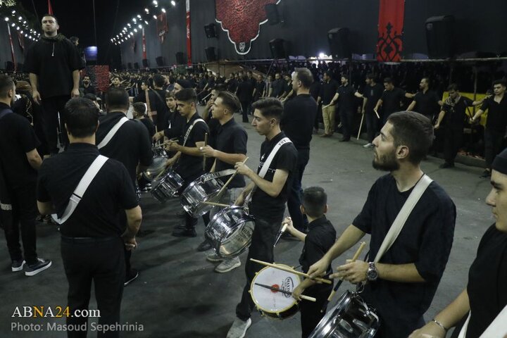 شب چهارم محرم در اجتماع جوانان حسینی شهر تبریز