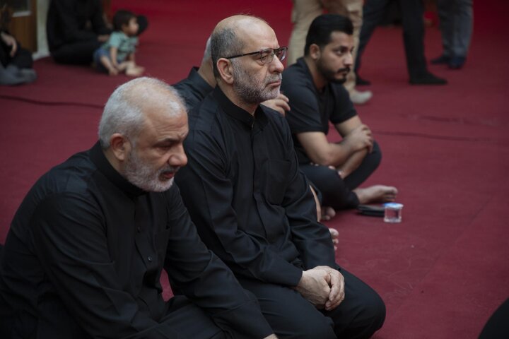 أجواء العزاء الحسيني في صحن مرقد أبي الفضل العباس (ع) في اليوم الخامس من المحرم
