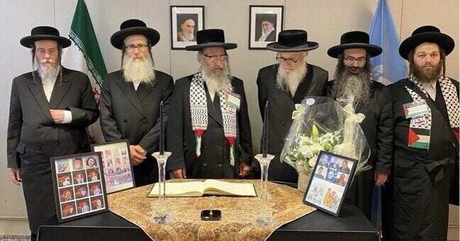 ادای احترام یهودیان ضد صهیونیسم به شهدای حملات اسرائیل به ایران