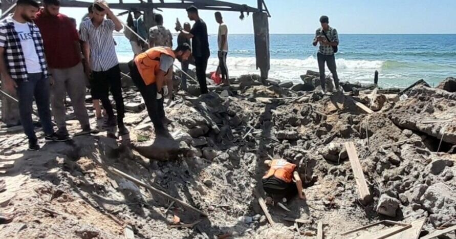 Dozens killed in Israeli airstrikes on Gaza