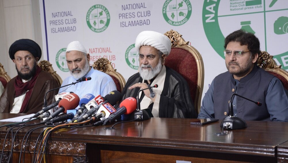 Pakistani Shia scholar: Mourning Imam Hussain is a constitutional right