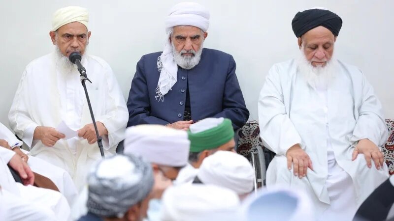 Sunni scholars address Muslim leaders, youths: Confront Zionist regime