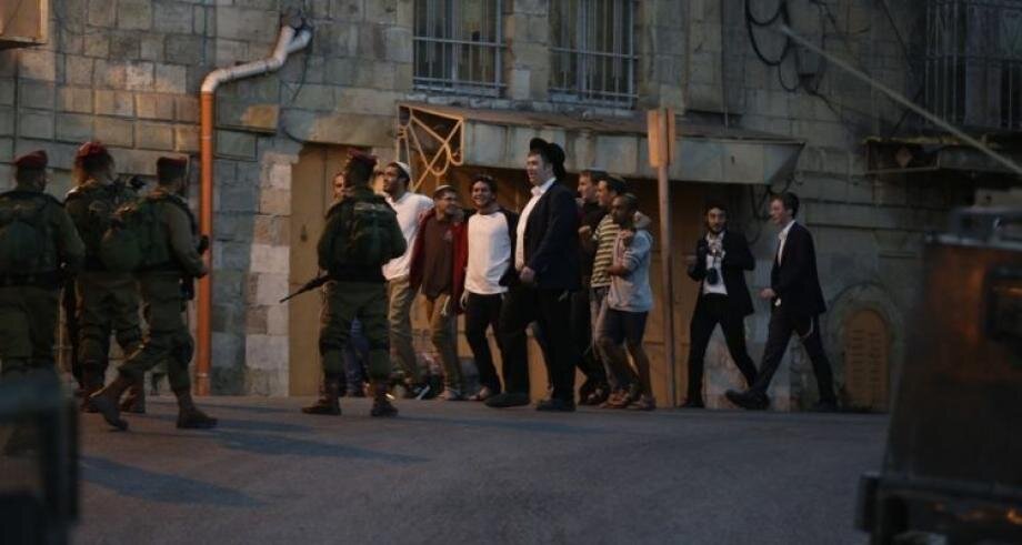 Extremist Jewish settlers attack Palestinian vehicles near Yitzhar settlement