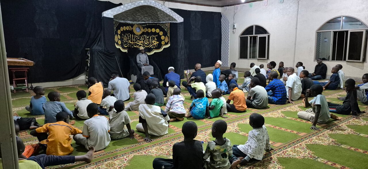 Nchini Burundi | Mimbari ya Imam Hussein(as) inamtambua Hussein(as) kama ishara ya ujasiri, uadilifu, uhuru na upinzani dhidi ya Dhulma na Uistikbari