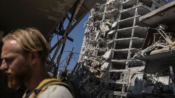 10 тасвир аз вайронии сохтмонҳои исроилӣ пас аз ҳамлаи мушакии Эрон