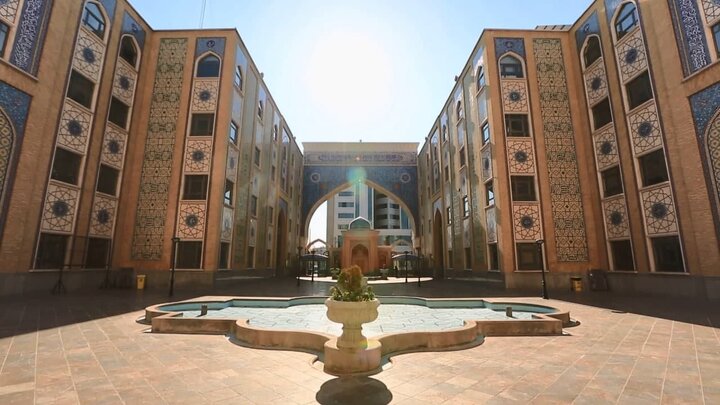 تقدیر مدرسه تخصصی فقه امام کاظم(ع) از مراجع بابت فتوای محاربه نسبت به سران نظام سلطه