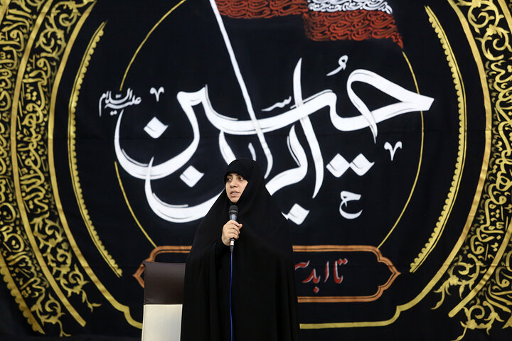 گزارش تصویری | برپایی خیمه عزای محرم هیئت معصومانه حرم بانوی کرامت