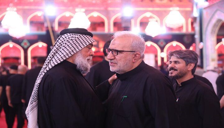 تقرير مصور/ الأمين العام للعتبة الحسينية يستقبل مواكب العزاء في الصحن الشريف