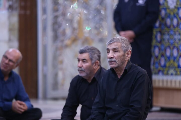 تقرير مصور/ مجلس عزاء حسيني في حرم السيد "علاء الدين الحسين(ع)" بمدينة شيراز الإيرانية