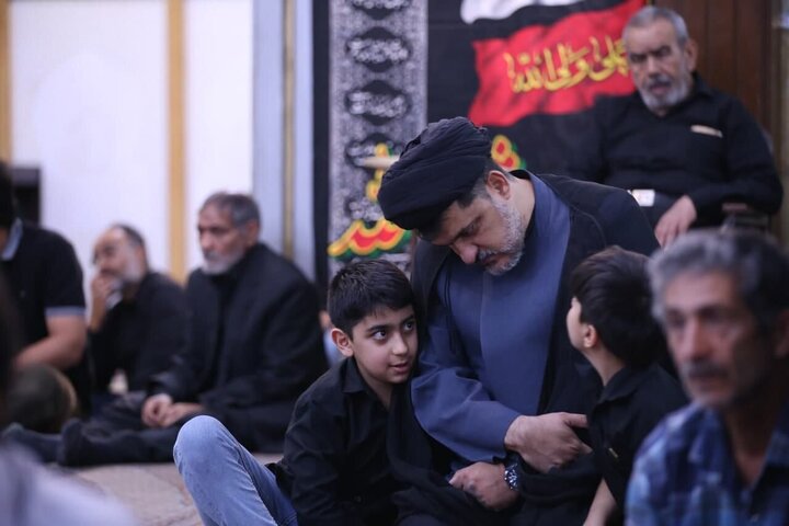 تقرير مصور/ مجلس عزاء حسيني في حرم السيد "علاء الدين الحسين(ع)" بمدينة شيراز الإيرانية