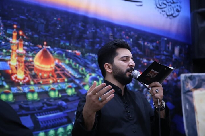 تقرير مصور/ مجلس عزاء حسيني في حرم السيد "علاء الدين الحسين(ع)" بمدينة شيراز الإيرانية