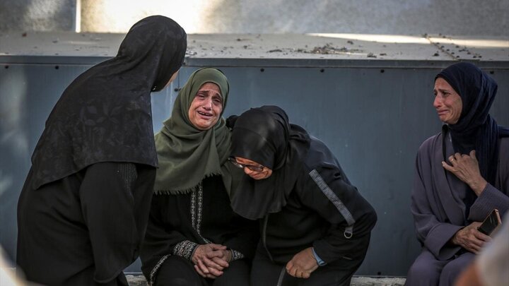 Informe fotográfico |  Continúan los crímenes de los militares sionistas en Gaza