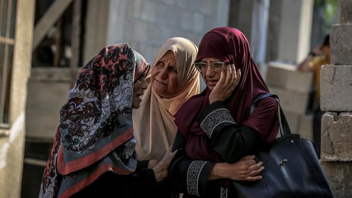 Informe fotográfico |  Continúan los crímenes de los militares sionistas en Gaza
