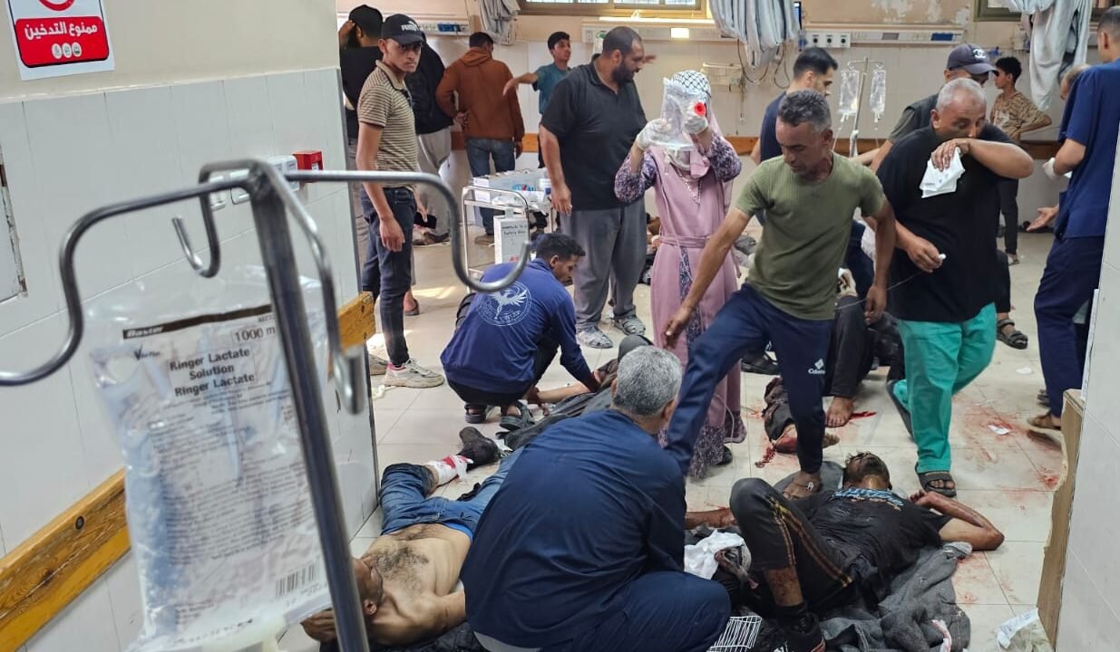 70 people martyred in Israeli targeting of 25 homes in Gaza