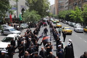 Li Ber Tasûa Û Aşûra Hûseynî:Gelê Kolanê ya Ayetullah Taleqanî ya Tehranê, bi beşa xwe ya bibandor, dilsoziya xwe ji Hz. Ebabilah Huseyn (a.s.) nîşan