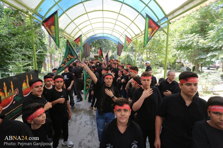 سوگواره دانش آموزی «احلی من العسل» در شهر اصفهان