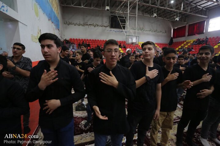 سوگواره دانش آموزی «احلی من العسل» در شهر اصفهان