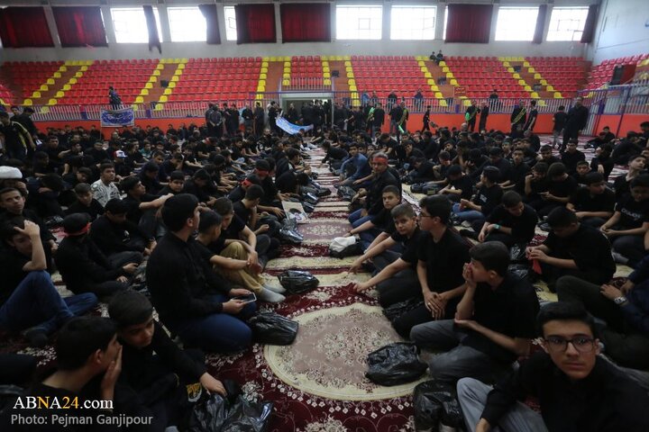 سوگواره دانش آموزی «احلی من العسل» در شهر اصفهان