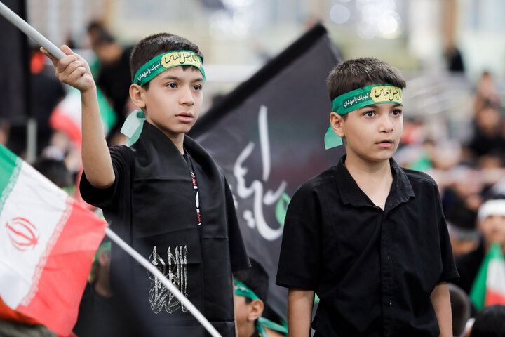 تقرير مصور/ انطلاق برنامج خاص بعنوان "أحلى العسل" في مرقد الإمام الرضا (عليه السلام)