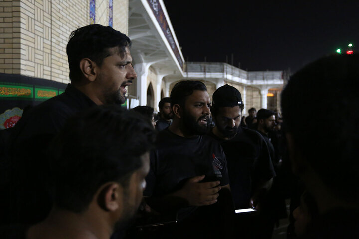 گزارش تصویری | مراسم عزاداری امام حسین(ع) به زبان اردو در حرم مطهر بانوی کرامت