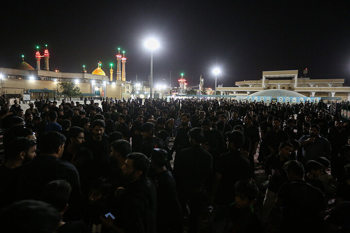 گزارش تصویری | مراسم عزاداری امام حسین(ع) به زبان اردو در حرم مطهر بانوی کرامت