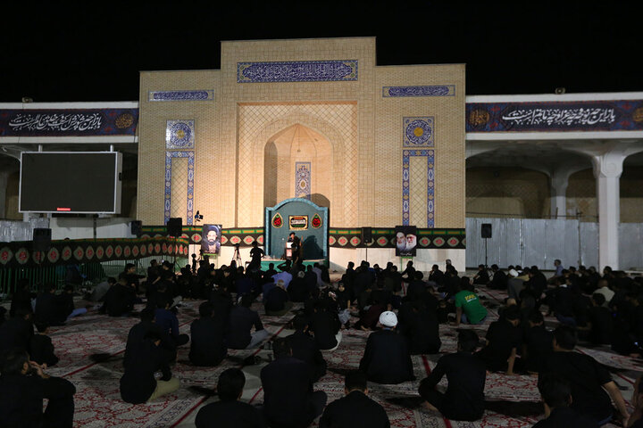 گزارش تصویری | مراسم عزاداری امام حسین(ع) به زبان اردو در حرم مطهر بانوی کرامت