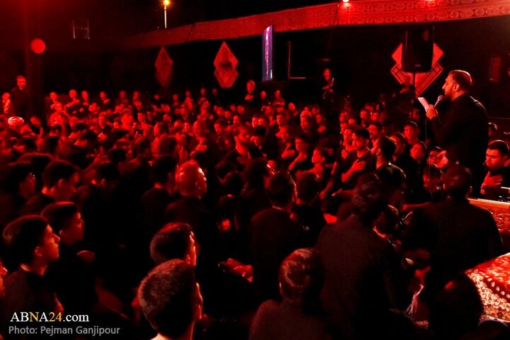 مراسم عزاداری دهه اول محرم در هیئت انصارالمهدی(عج) اصفهان