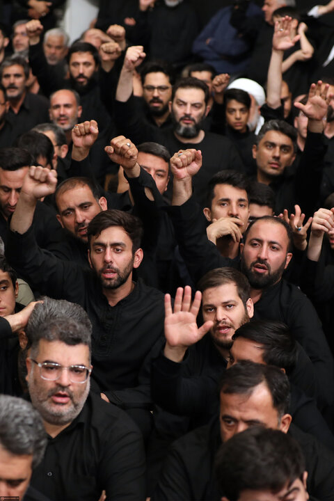 Photos: First night of Muharram mourning ceremonies held at Imam Khomeini (ra) Hussainiyah