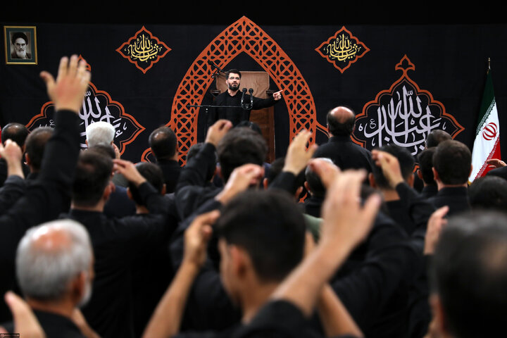 Photos: First night of Muharram mourning ceremonies held at Imam Khomeini (ra) Hussainiyah
