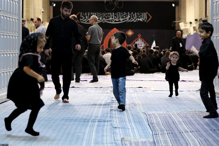 Photos: First night of Muharram mourning ceremonies held at Imam Khomeini (ra) Hussainiyah
