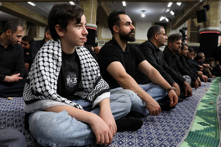 Photos: First night of Muharram mourning ceremonies held at Imam Khomeini (ra) Hussainiyah