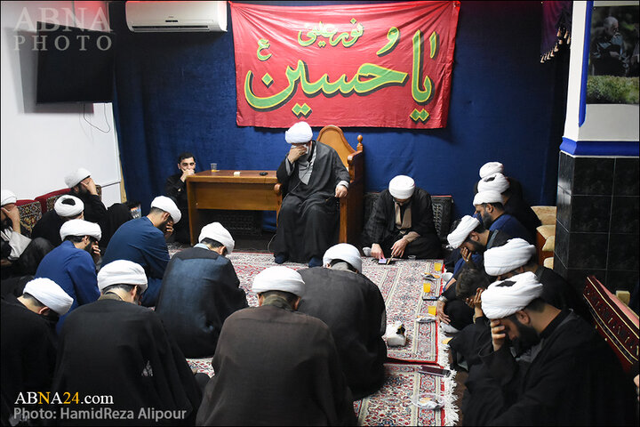 گزارش تصویری| نشست جمعی از طلاب گروه‌های جهادی و تبلیغی با آیت‌الله رمضانی