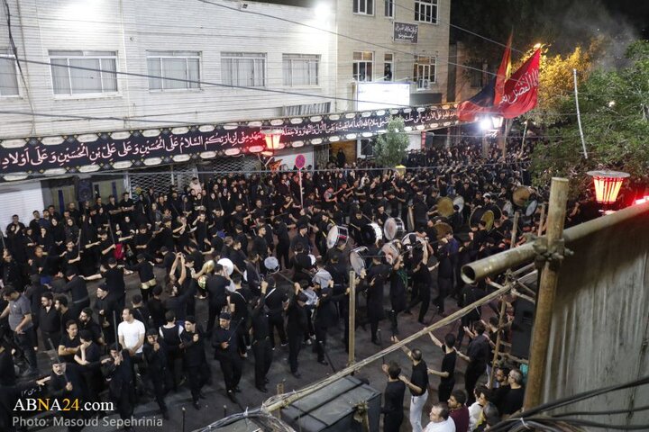 مراسم عزاداری حسینی «شاخسی واخسی» در محله کوچه باغ شهر تبریز