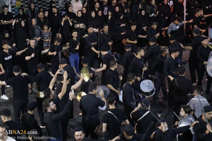 مراسم عزاداری حسینی «شاخسی واخسی» در محله کوچه باغ شهر تبریز