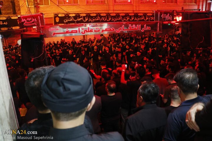 گزارش تصویری | مراسم عزاداری حسینی «شاخسی واخسی» در محله کوچه باغ شهر تبریز