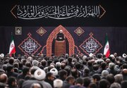Şîna şeva heştemîn a meha Muherremê li Huseyniyeya Îmam Xumeynî (RE)